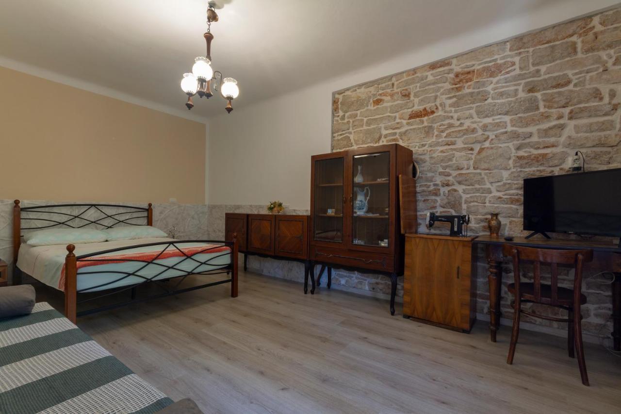 Holiday Stone House Бале Екстериор снимка