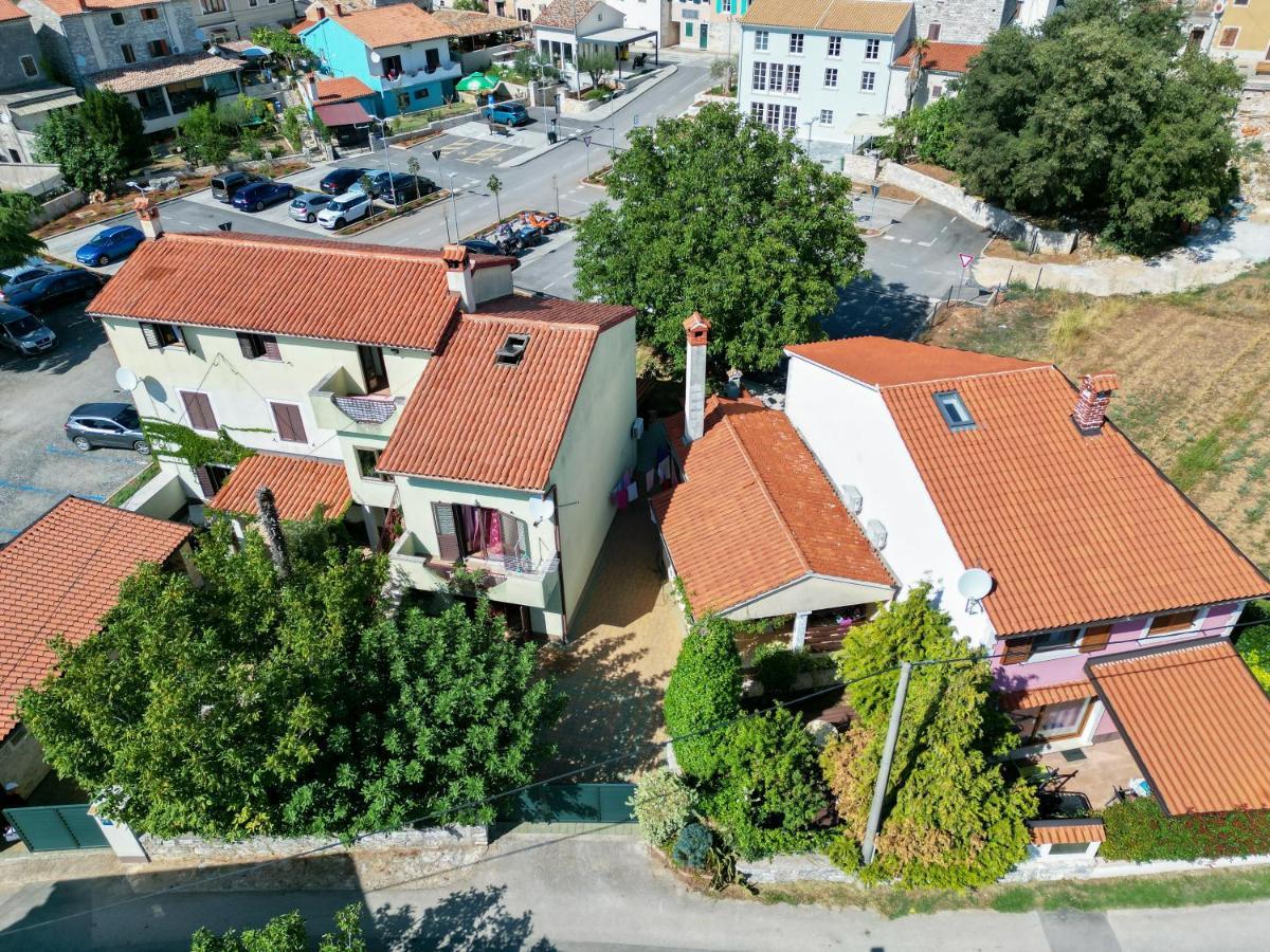 Holiday Stone House Бале Екстериор снимка